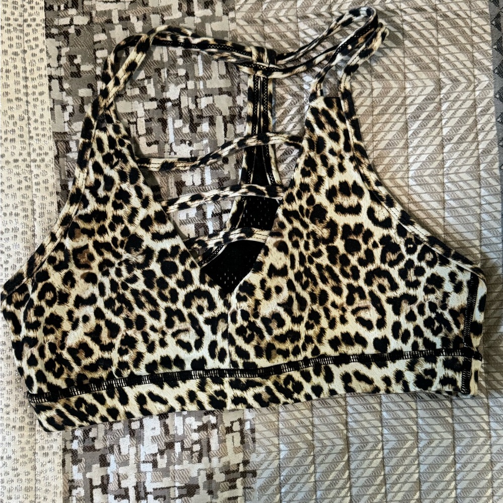 Zyia Cheetah sports bra size M
